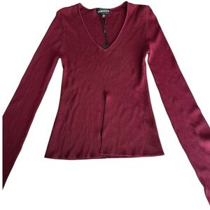 LAMARQUE Aracelli Burgundy V-Neck Knit Top Front Slit Size S NWT